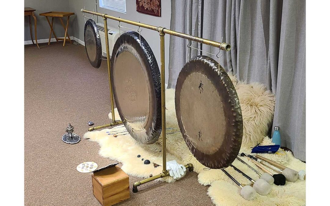 Gong Sound Bath Luna